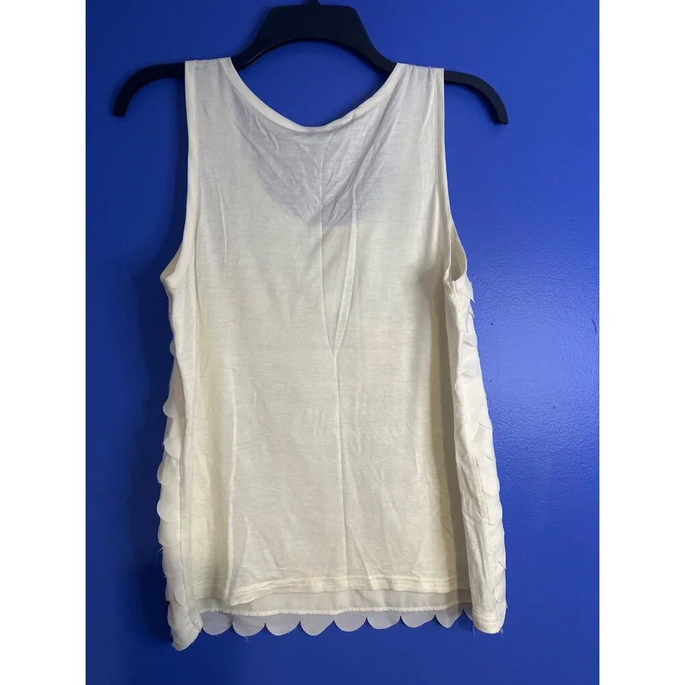 Fun & Flirt Women’s Medium Cream Scalloped Layered Tank Top Textured Sleeveless - Picture 6 of 6